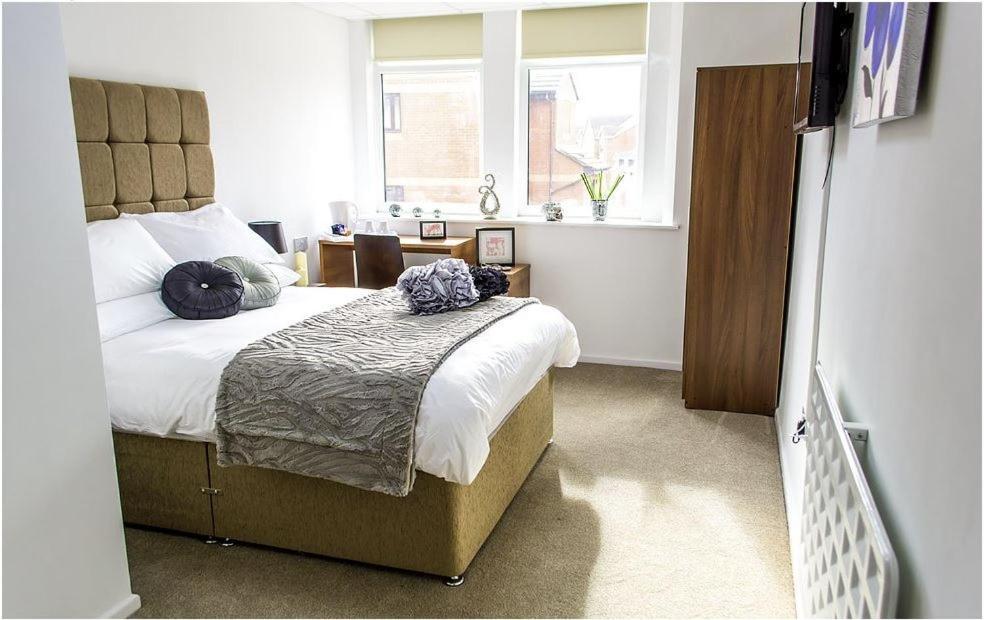Parkview Residence Manchester Buitenkant foto